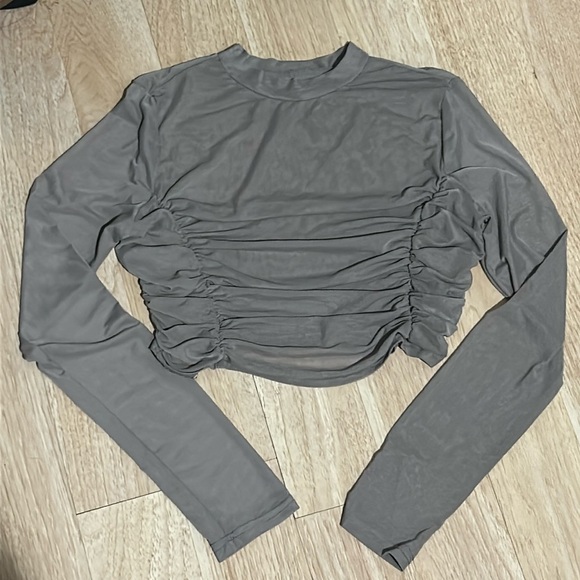 Tops - Mesh long sleeve crop top